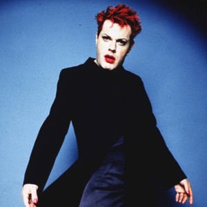 EDDIE IZZARD